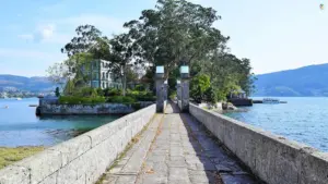 Isla de San Simón como prisión: la historia oscura de la isla