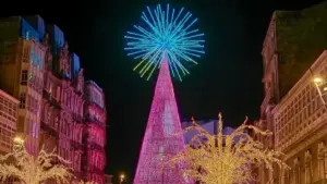 Vigo en Navidad desde el mar- las mejores vistas de la ciudad iluminada